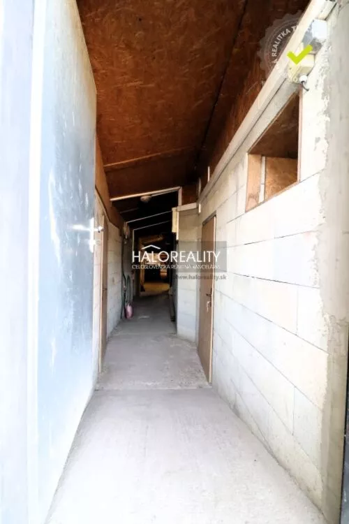 Výrobné priestory na predaj 4438m2, Želiezovce, 141364_5