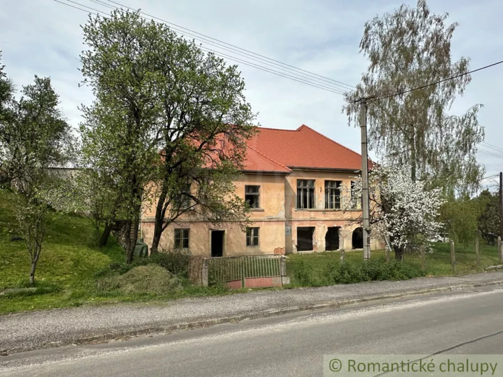 Rodinný dom na predaj 350m2, Lukovištia, 138080_0