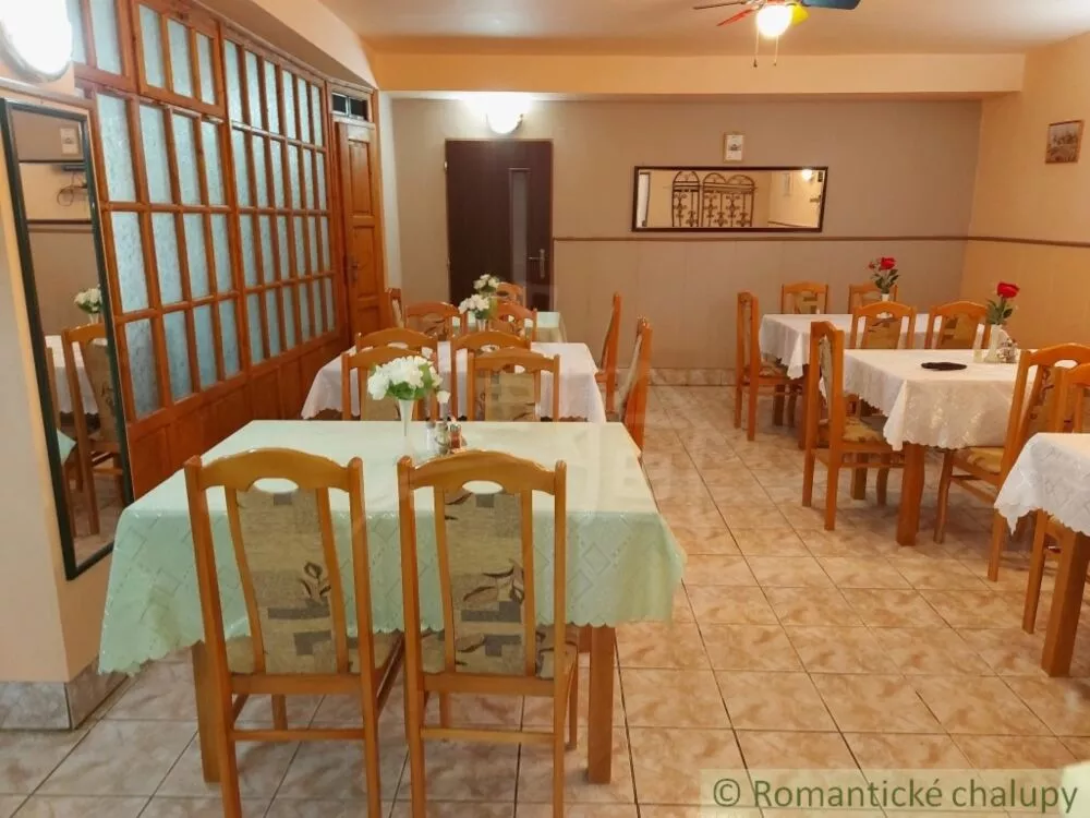 Rodinný dom na predaj 600m2, Moča, 103943_16