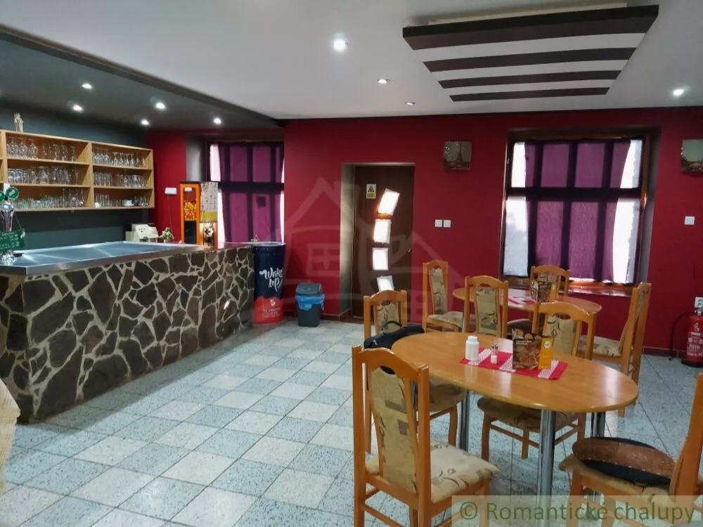 Rodinný dom na predaj 600m2, Moča, 103943_18