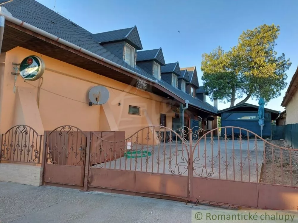 Rodinný dom na predaj 600m2, Moča, 103943_46