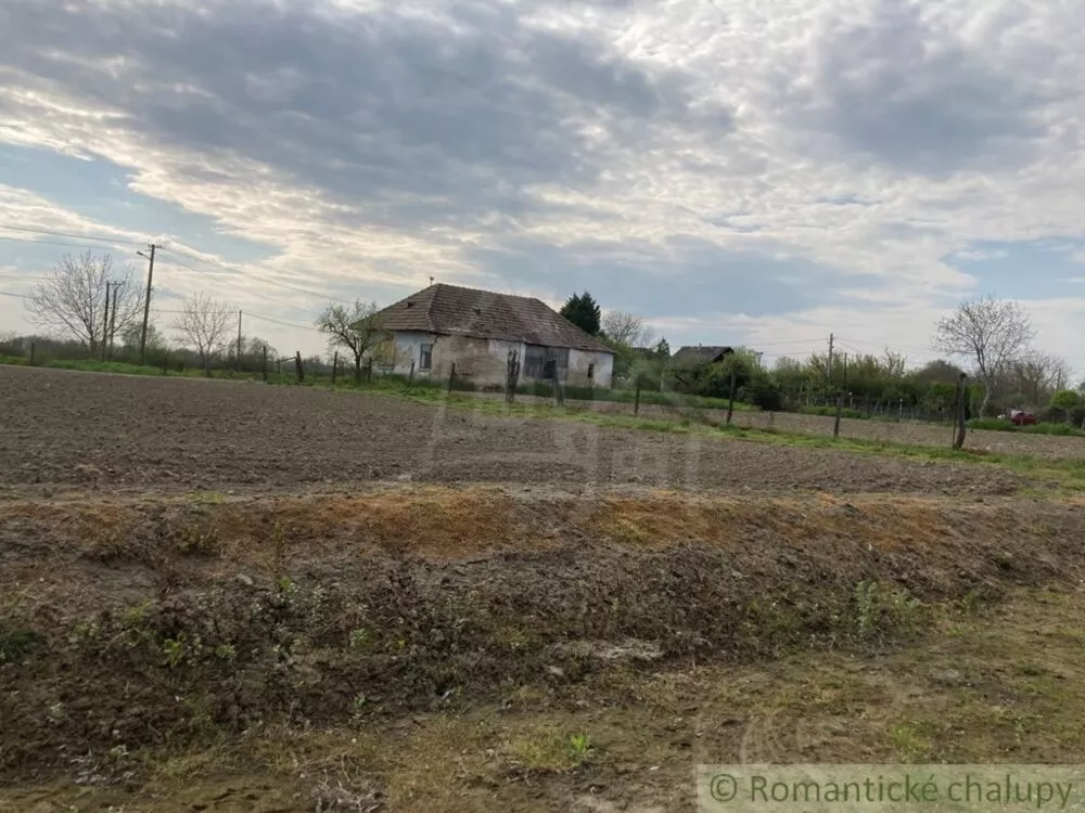 Pozemok pre rod. domy na predaj 3785m2, Martovce, 125543_9