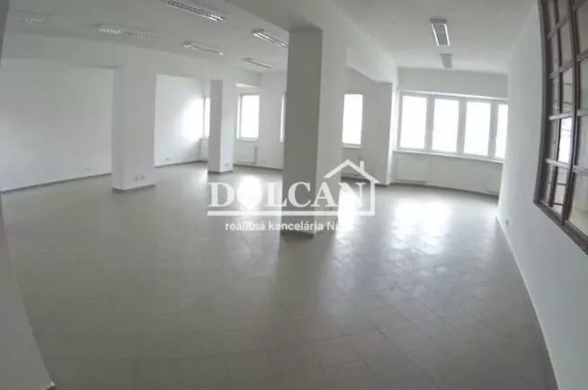 Obchodné priestory na prenájom 112m2, Štefánikova, Nitra, 126278_1