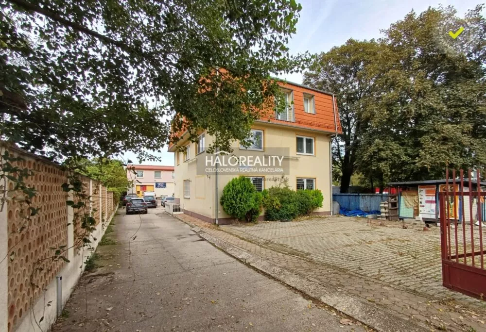 Administratívny objekt na predaj 1030m2, Bratislava - Nové Mesto, 145400_1