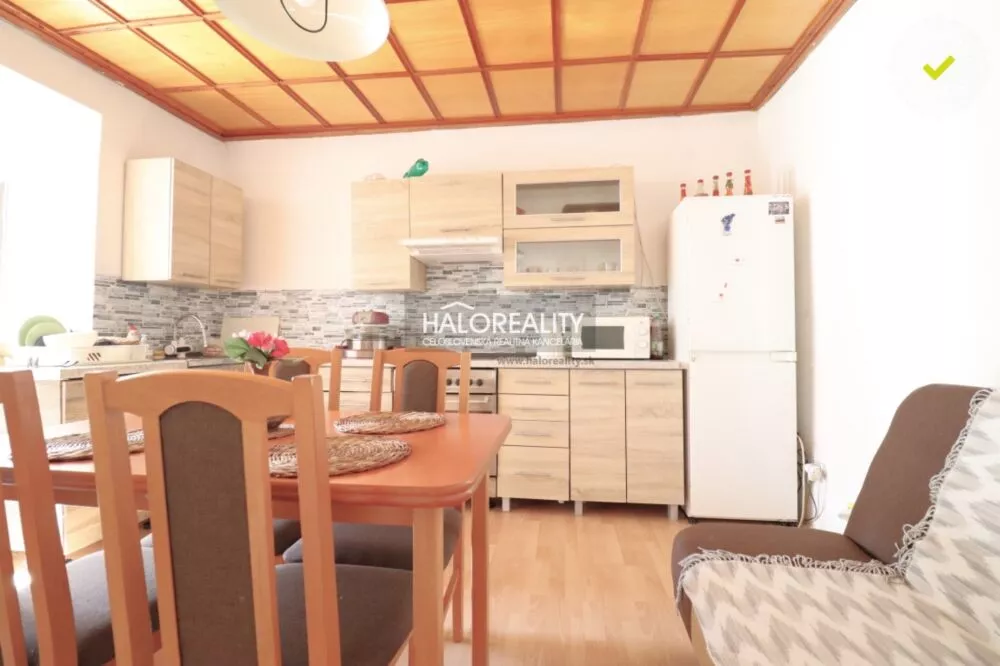 Rodinný dom na predaj 140m2, Semerovo, 145530_3