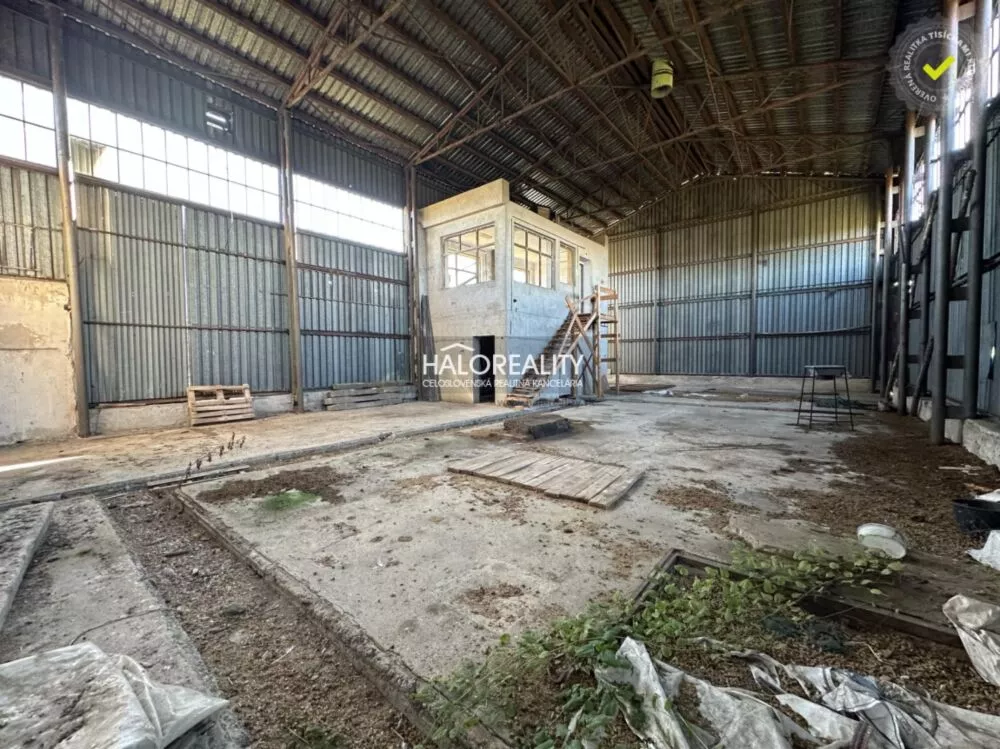 Skladové priestory na predaj 375m2, Chrámec, 145985_7