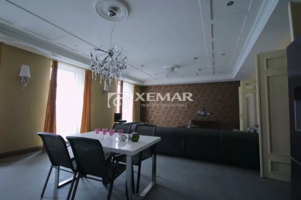 Polyfunkčný objekt na predaj 2500m2, Brezno, 120793_8