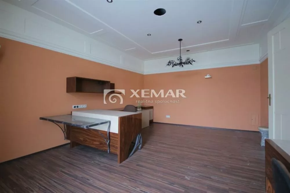 Polyfunkčný objekt na predaj 2500m2, Brezno, 120793_13