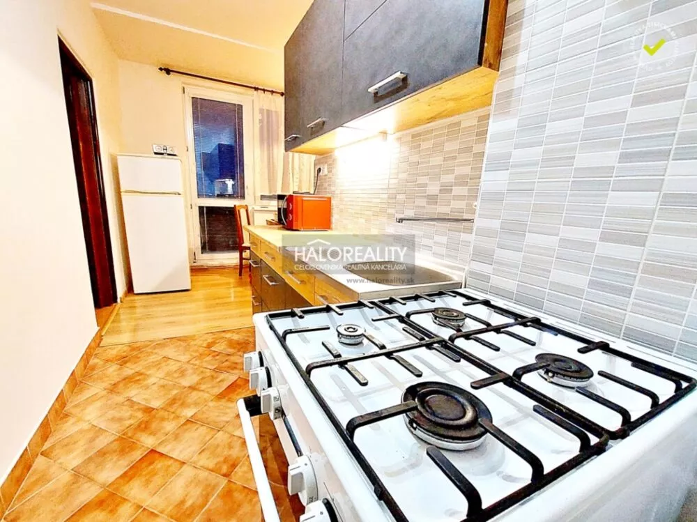 3 izbový byt na predaj 69m2, Levice, 146282_1