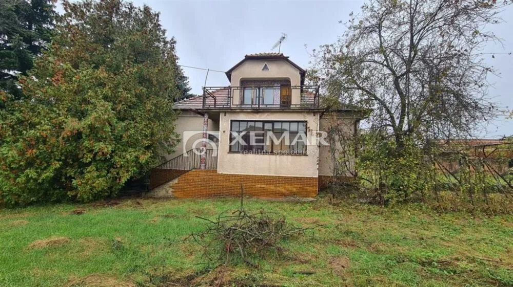 Rodinný dom na predaj 3269m2, Kolta, 132265_0