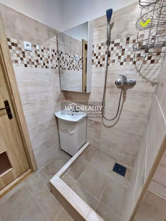 Garsonka na predaj 20m2, Levice, 146788_4