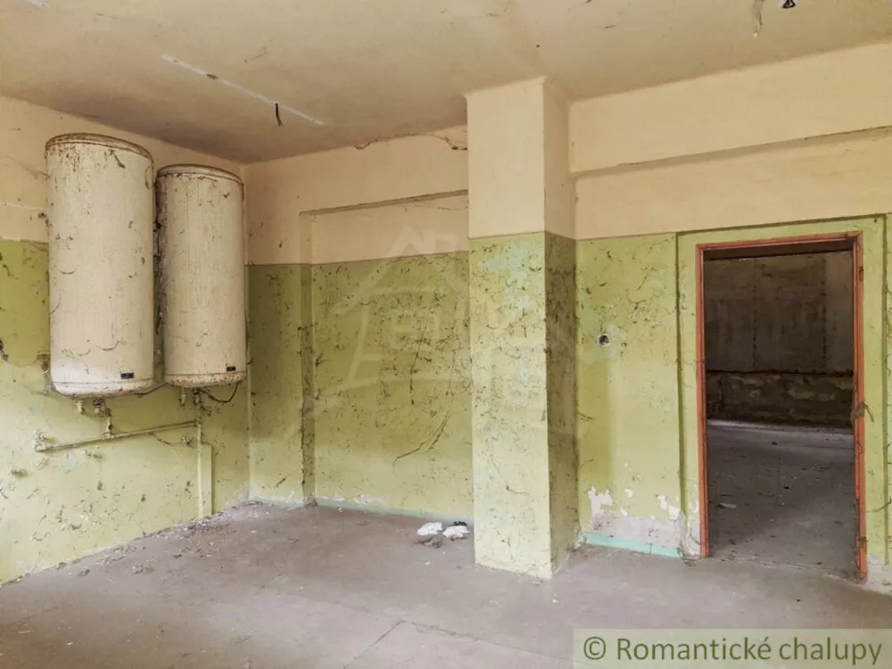 Objekt pre obchod na predaj 700m2, Patince, 146650_12