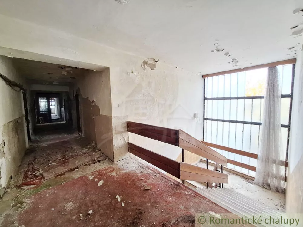 Objekt pre obchod na predaj 960m2, Patince, 146645_9