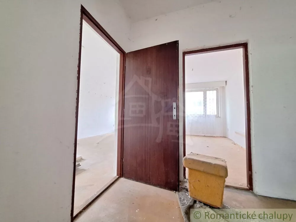 Objekt pre obchod na predaj 960m2, Patince, 146645_16