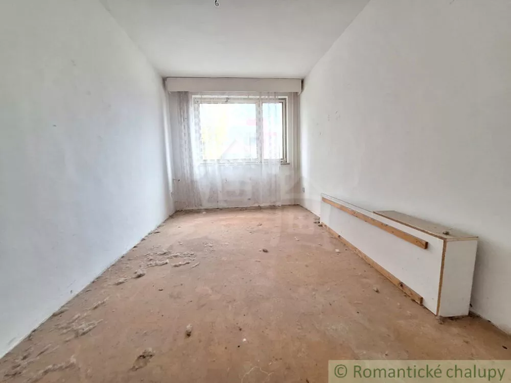 Objekt pre obchod na predaj 960m2, Patince, 146645_17