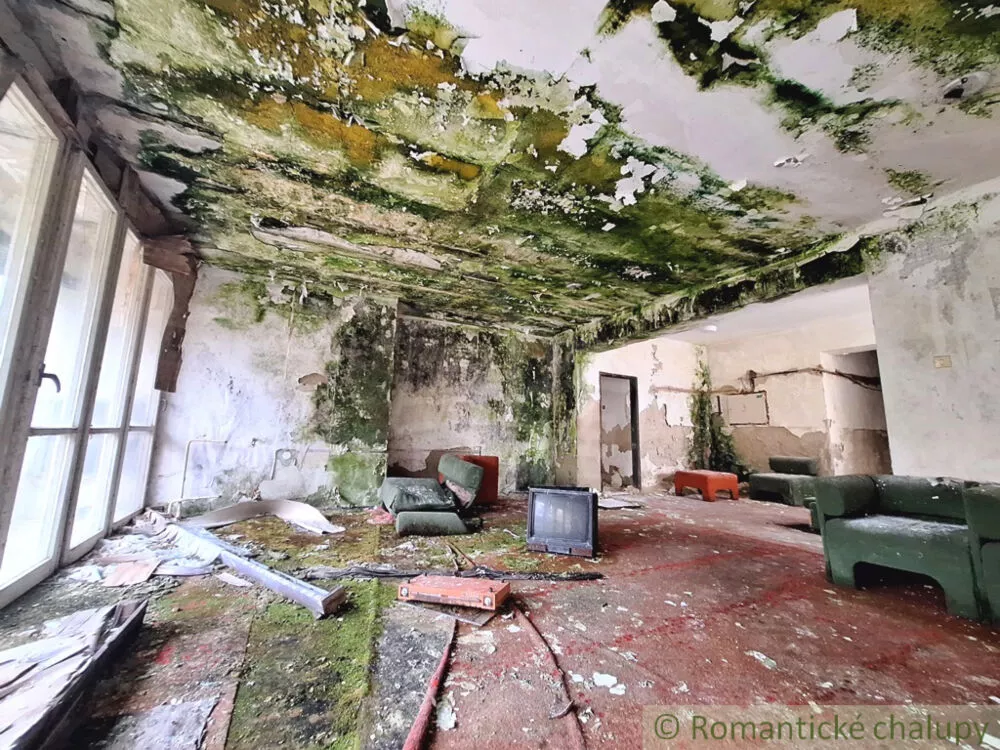 Objekt pre obchod na predaj 960m2, Patince, 146645_36