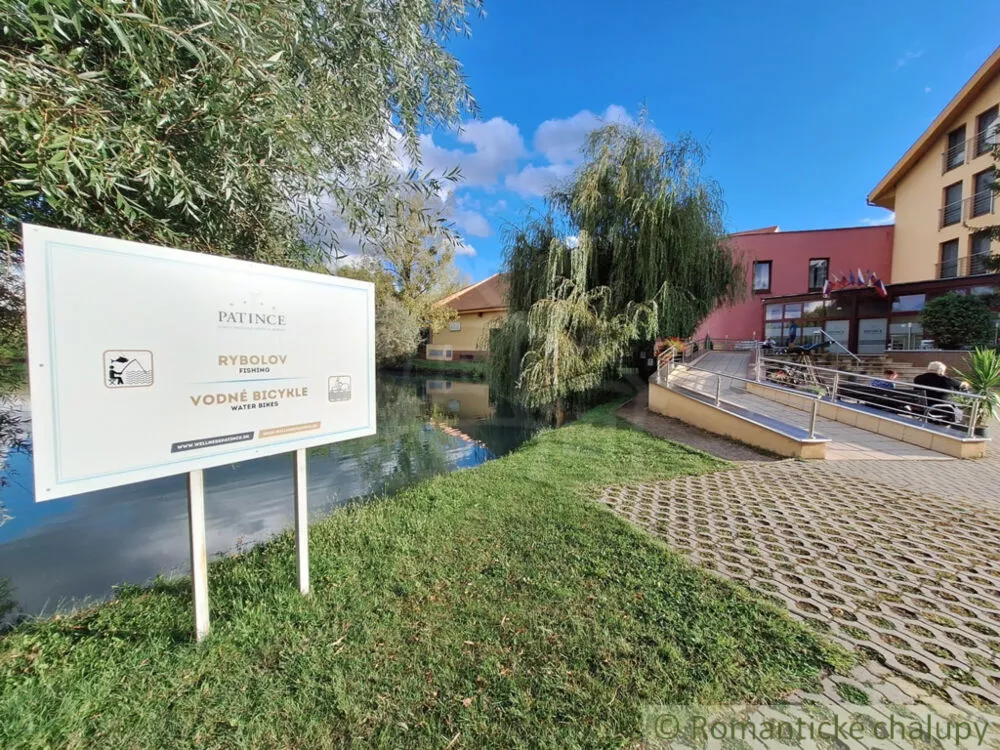 Objekt pre obchod na predaj 960m2, Patince, 146645_48