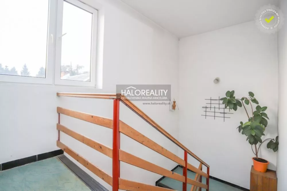 Rodinný dom na predaj 1651m2, Rajec, 147401_10