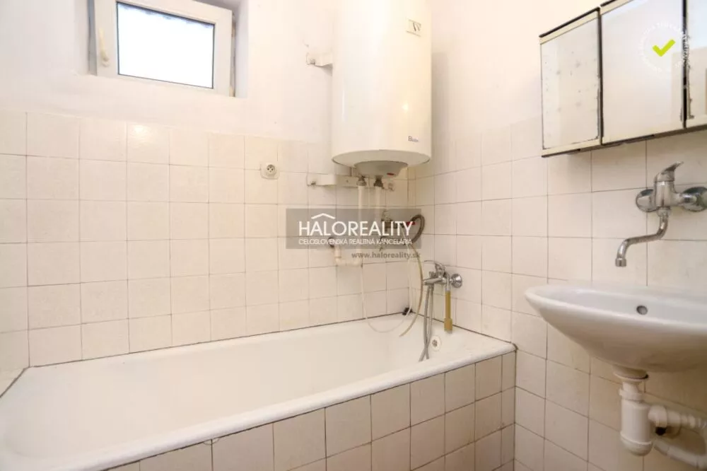 Rodinný dom na predaj 1651m2, Rajec, 147401_15