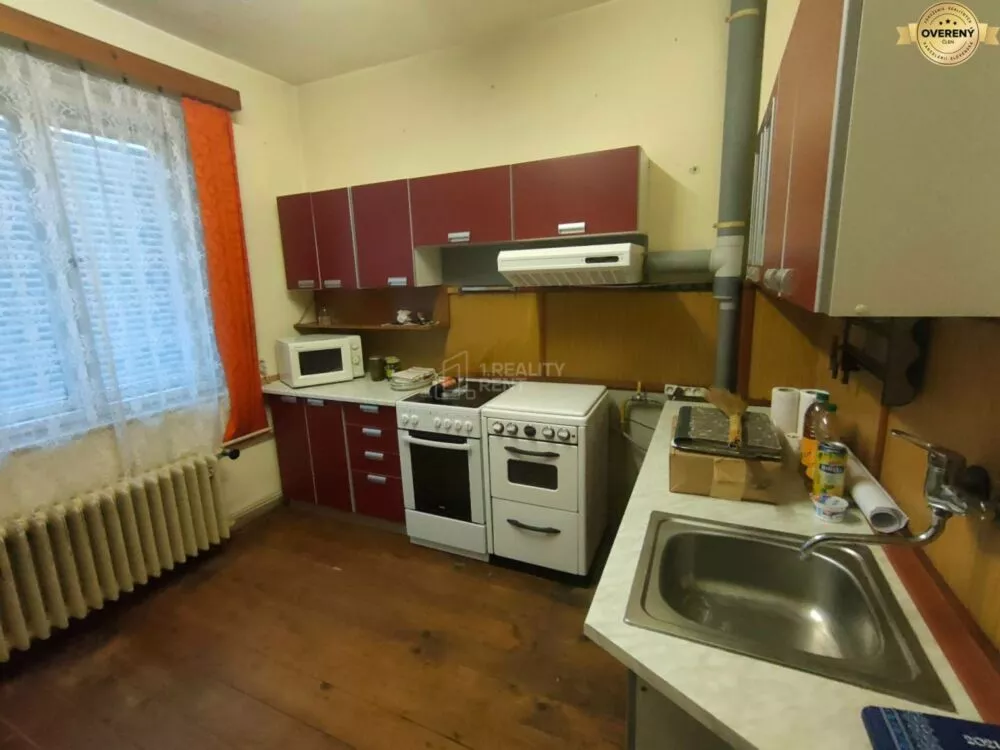 Rodinný dom na predaj 250m2, Lalinok, Divinka, 147578_0