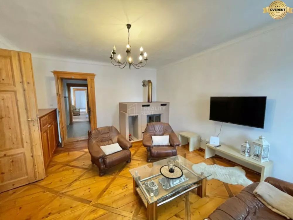 Rodinný dom na predaj 810m2, Martin, 147740_0