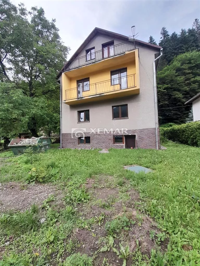 Rodinný dom na predaj 385m2, Staré Hory, 149116_0