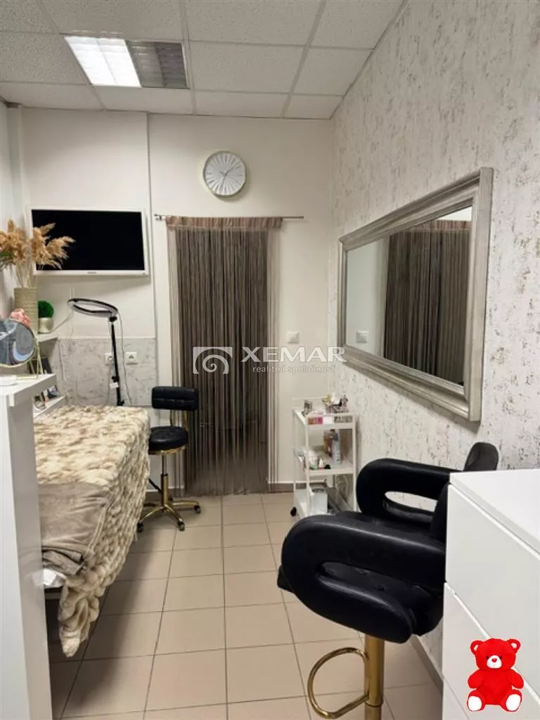 Obchodné priestory na predaj 55m2, Nad plážou, Banská Bystrica, 147847_2