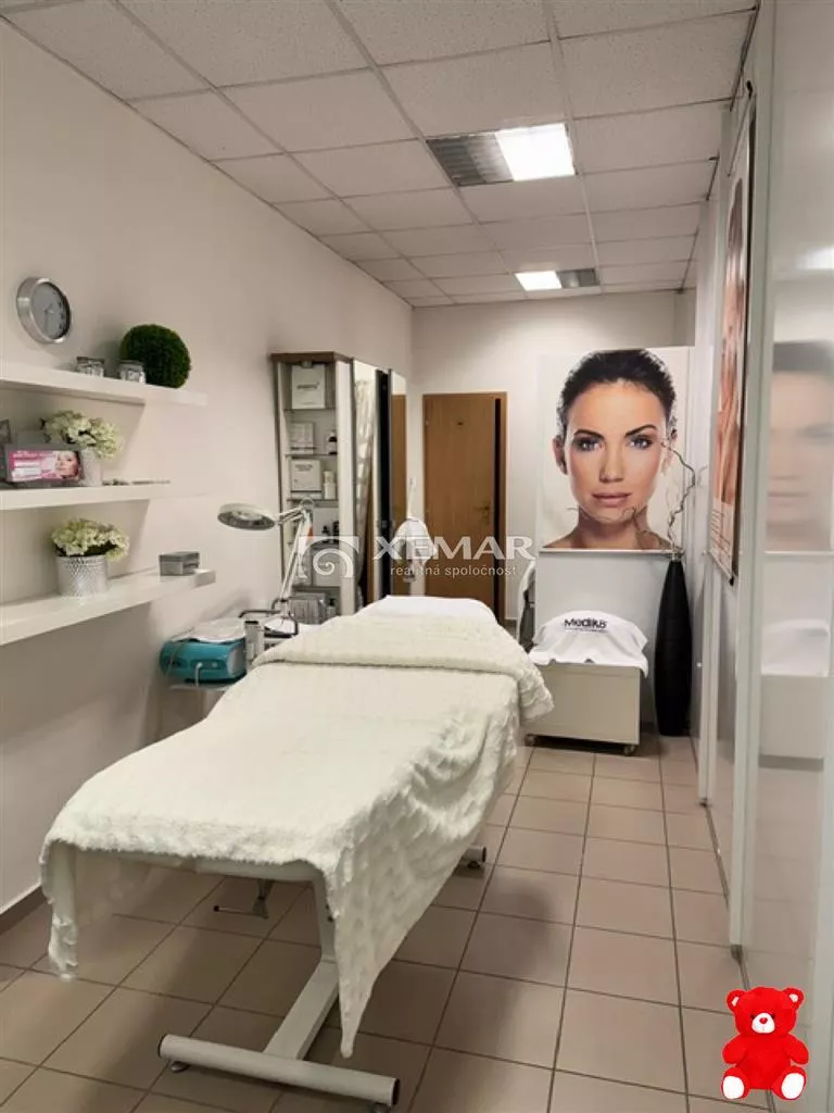 Obchodné priestory na predaj 55m2, Nad plážou, Banská Bystrica, 147847_3