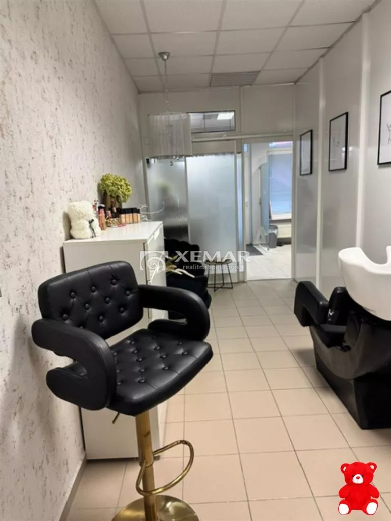 Obchodné priestory na predaj 55m2, Nad plážou, Banská Bystrica, 147847_5