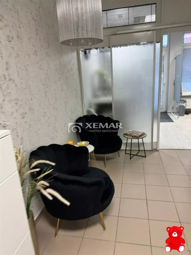 Obchodné priestory na predaj 55m2, Nad plážou, Banská Bystrica, 147847_7