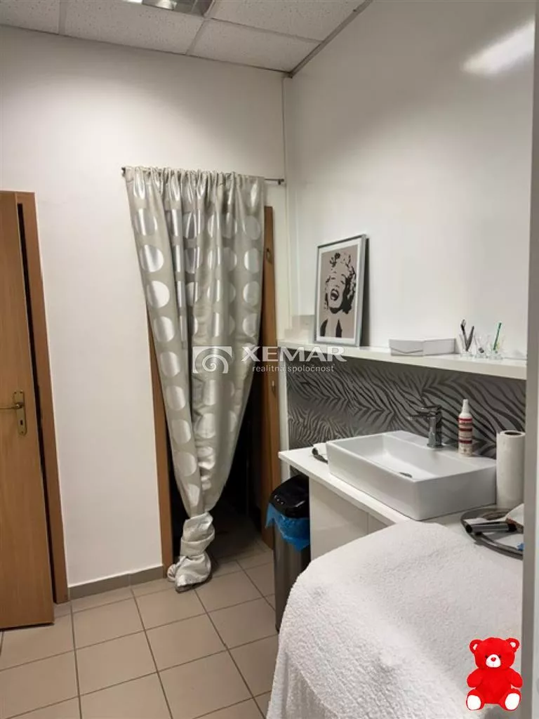 Obchodné priestory na predaj 55m2, Nad plážou, Banská Bystrica, 147847_12