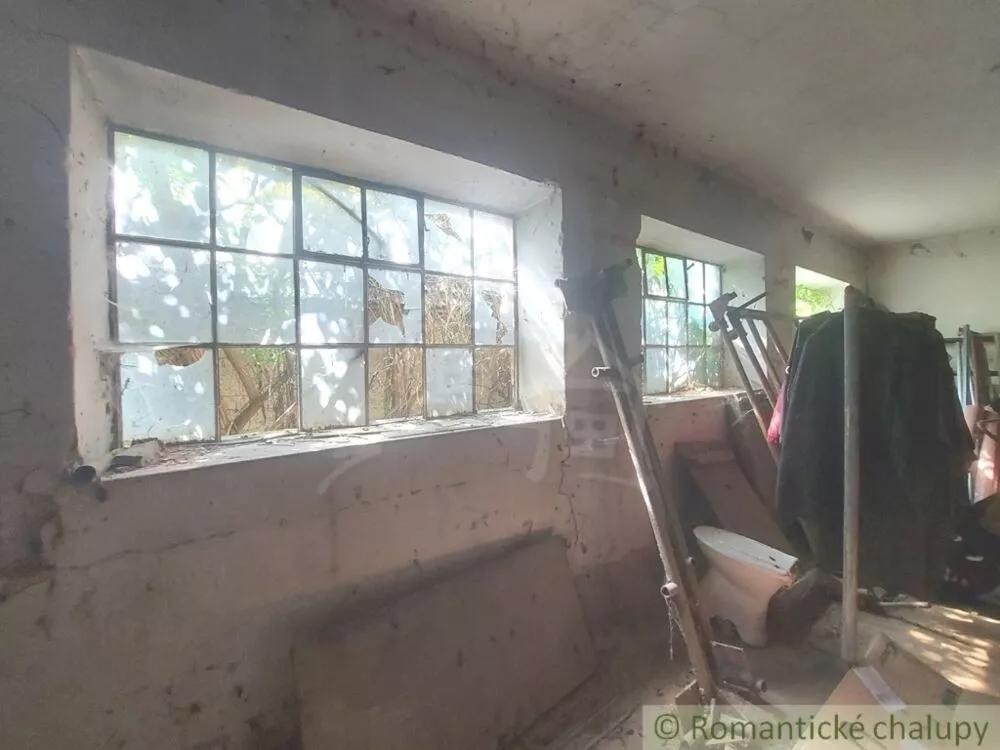 Objekt pre obchod na predaj 300m2, Moča, 137048_9