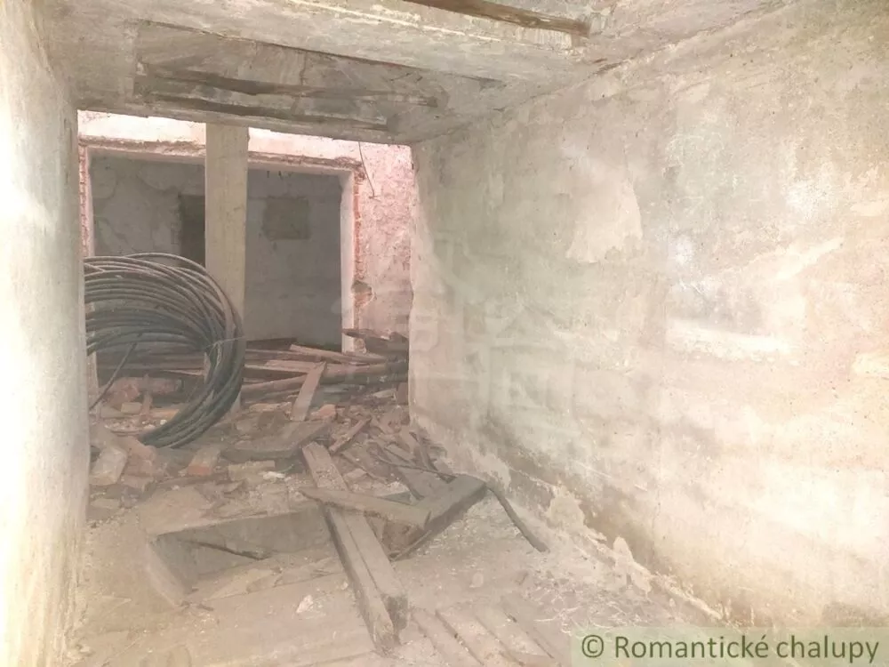 Objekt pre obchod na predaj 300m2, Moča, 137048_16