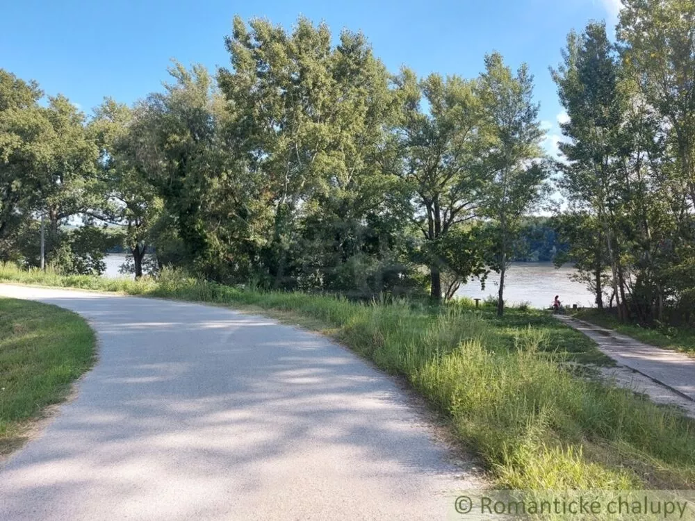 Objekt pre obchod na predaj 300m2, Moča, 137048_24