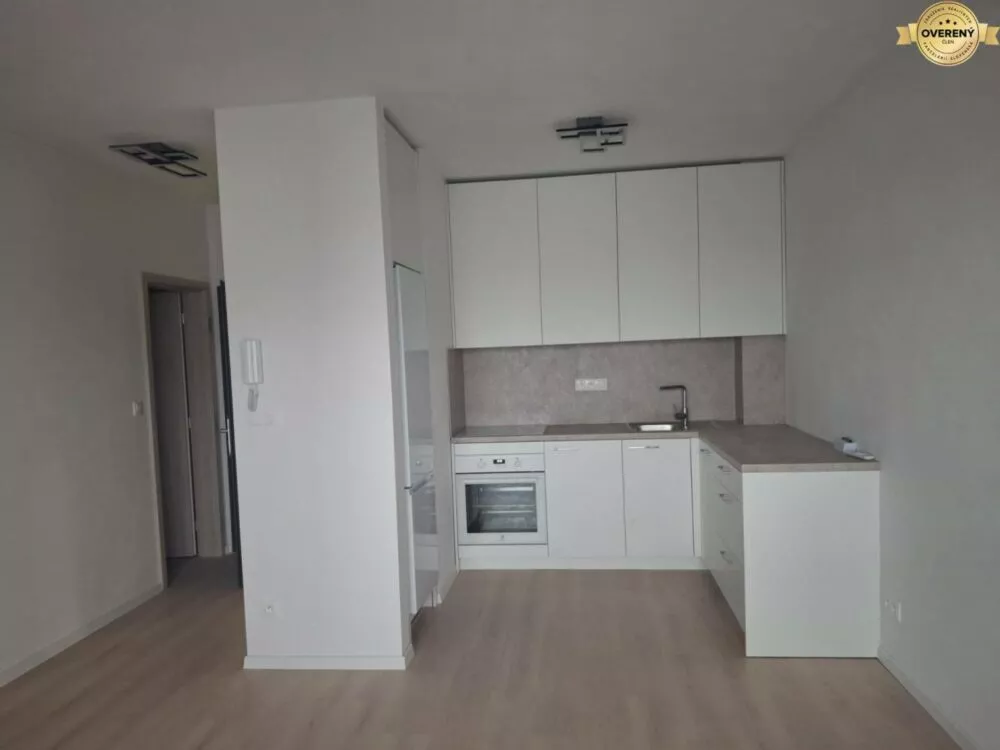 3 izbový byt na prenájom 47m2, Hlavná, Biely Kostol, 149680_0