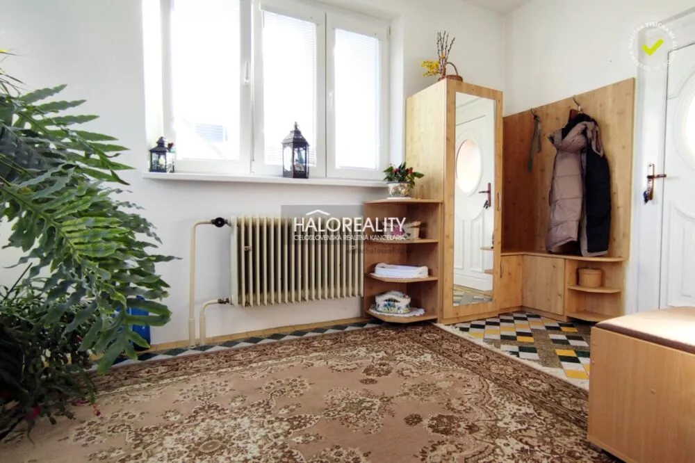Rodinný dom na predaj 280m2, Lehota pod Vtáčnikom, 149811_8
