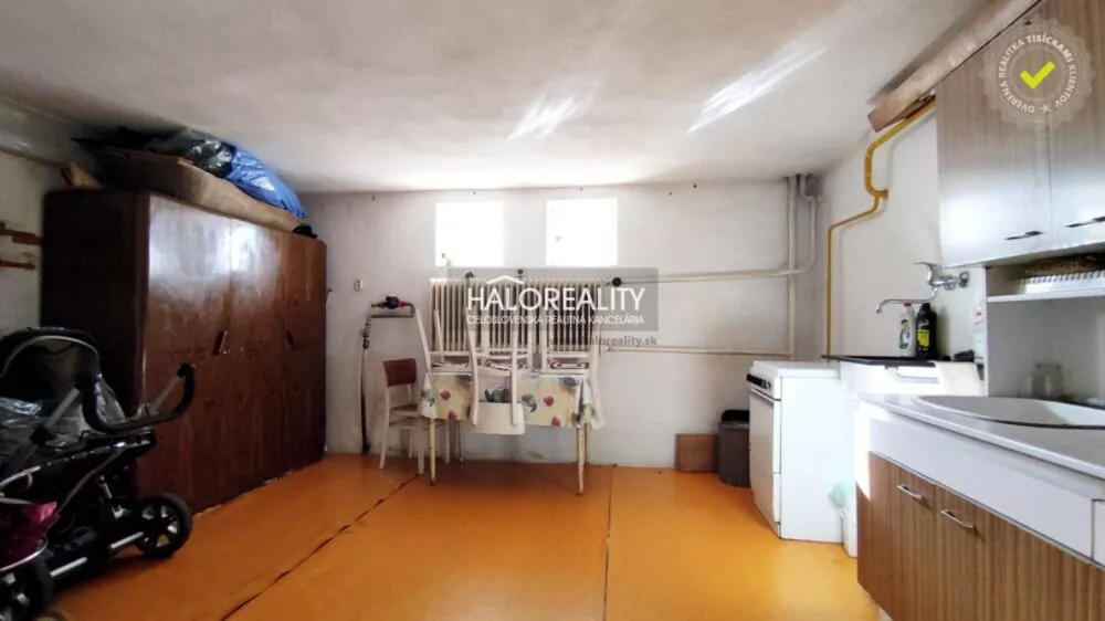 Rodinný dom na predaj 280m2, Lehota pod Vtáčnikom, 149811_11