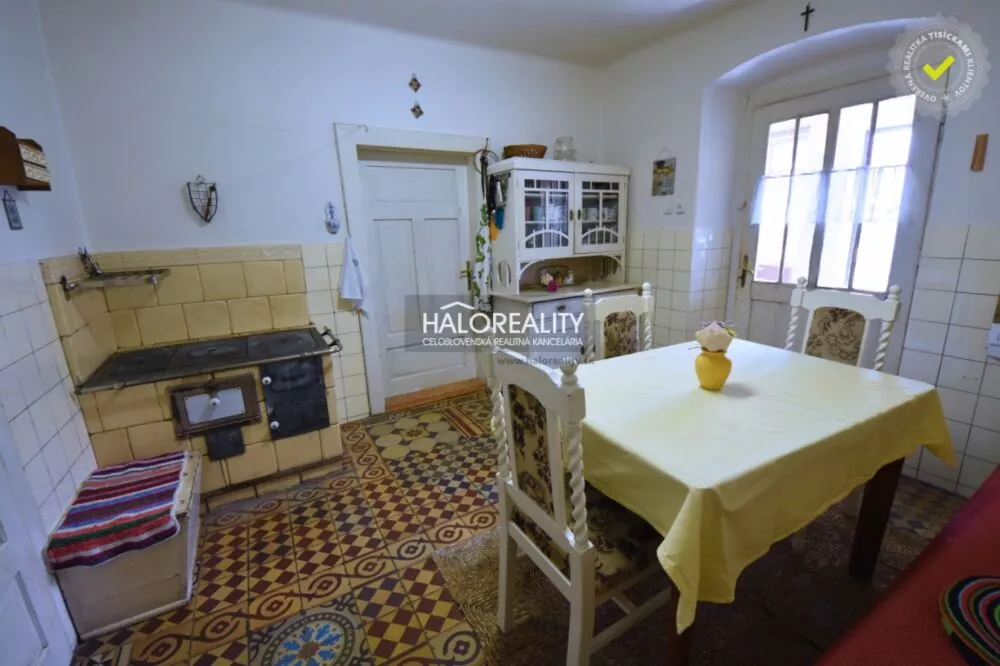 Rodinný dom na predaj 360m2, Nová Baňa, 146101_3