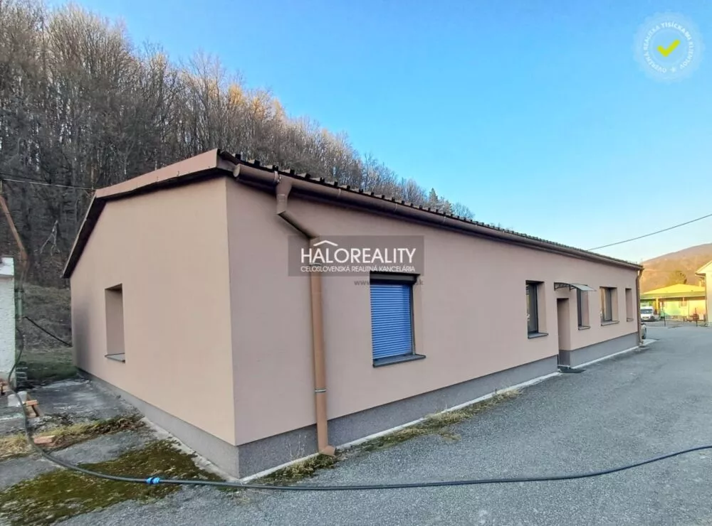 Skladové priestory na predaj 1473m2, Handlová, 150294_1