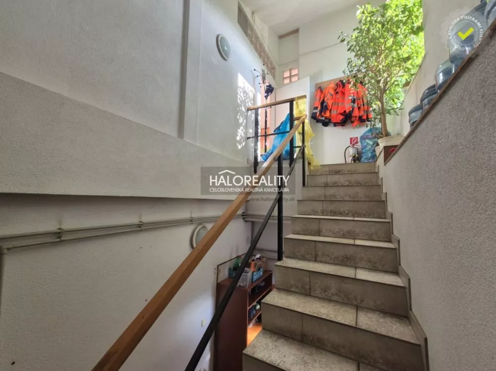 Polyfunkčný objekt na predaj 500m2, Tisovec, 149255_9