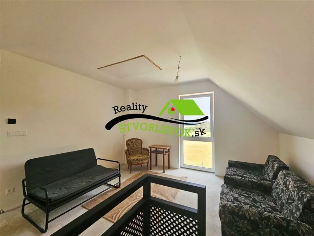 Rodinný dom na predaj 905m2, Zlatnícka Dolina, Skalica, 150356_6