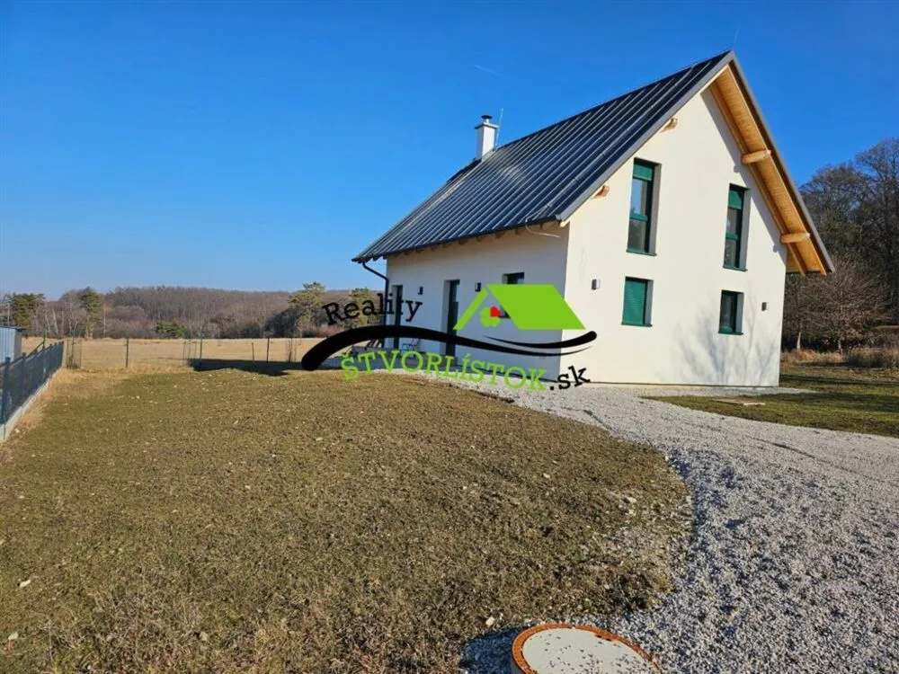 Rodinný dom na predaj 905m2, Zlatnícka Dolina, Skalica, 150356_15