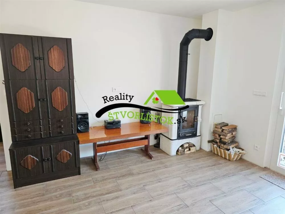 Rodinný dom na predaj 905m2, Zlatnícka Dolina, Skalica, 150356_19