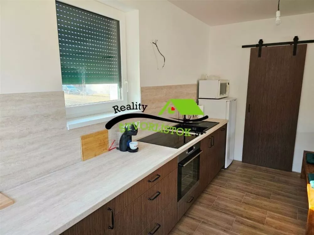 Rodinný dom na predaj 905m2, Zlatnícka Dolina, Skalica, 150356_20