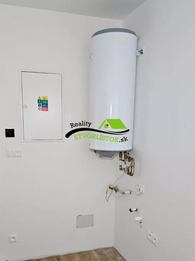 Rodinný dom na predaj 905m2, Zlatnícka Dolina, Skalica, 150356_26