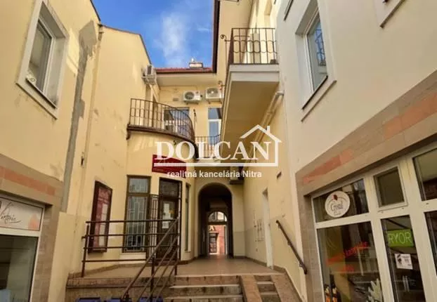 Obchodné priestory na predaj 499m2, Štefánikova trieda, Nitra, 147747_2