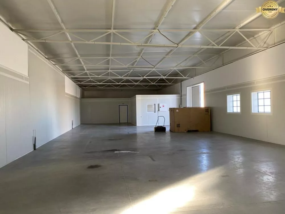 Skladové priestory na prenájom 375m2, Trnava, 150777_0
