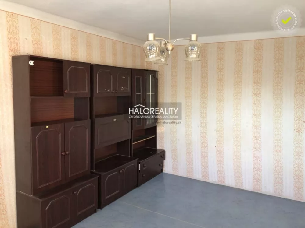 Rodinný dom na predaj 270m2, Vrbové, 151001_0