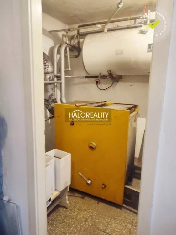 Rodinný dom na predaj 1511m2, Horný Tisovník, 151197_2