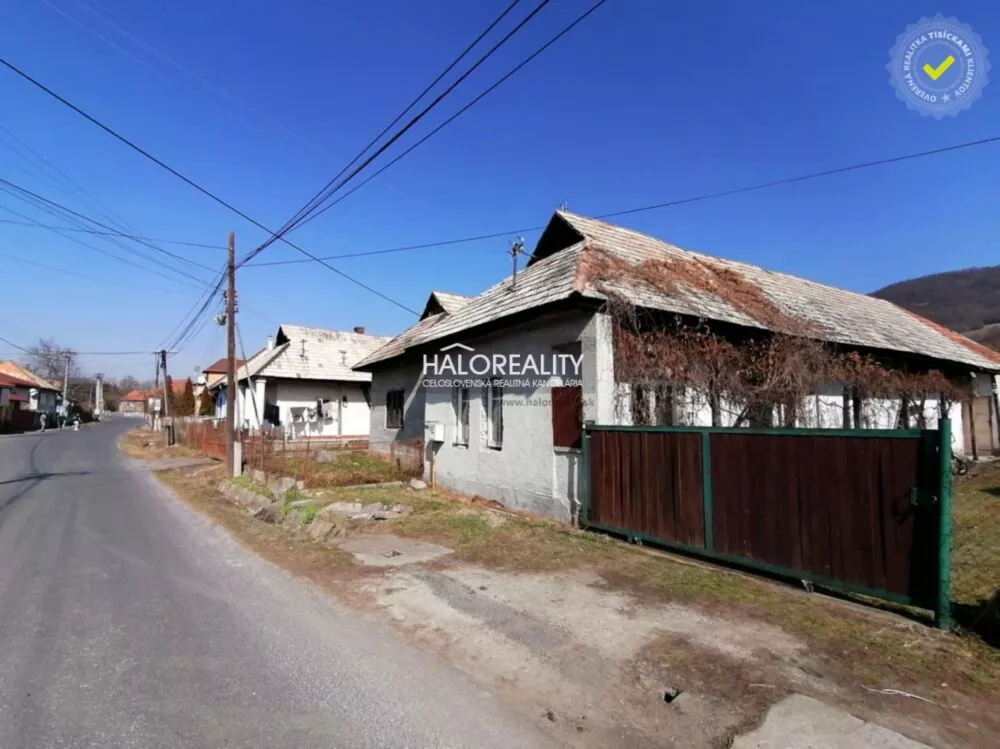 Rodinný dom na predaj 613m2, Stredné Plachtince, 151260_0